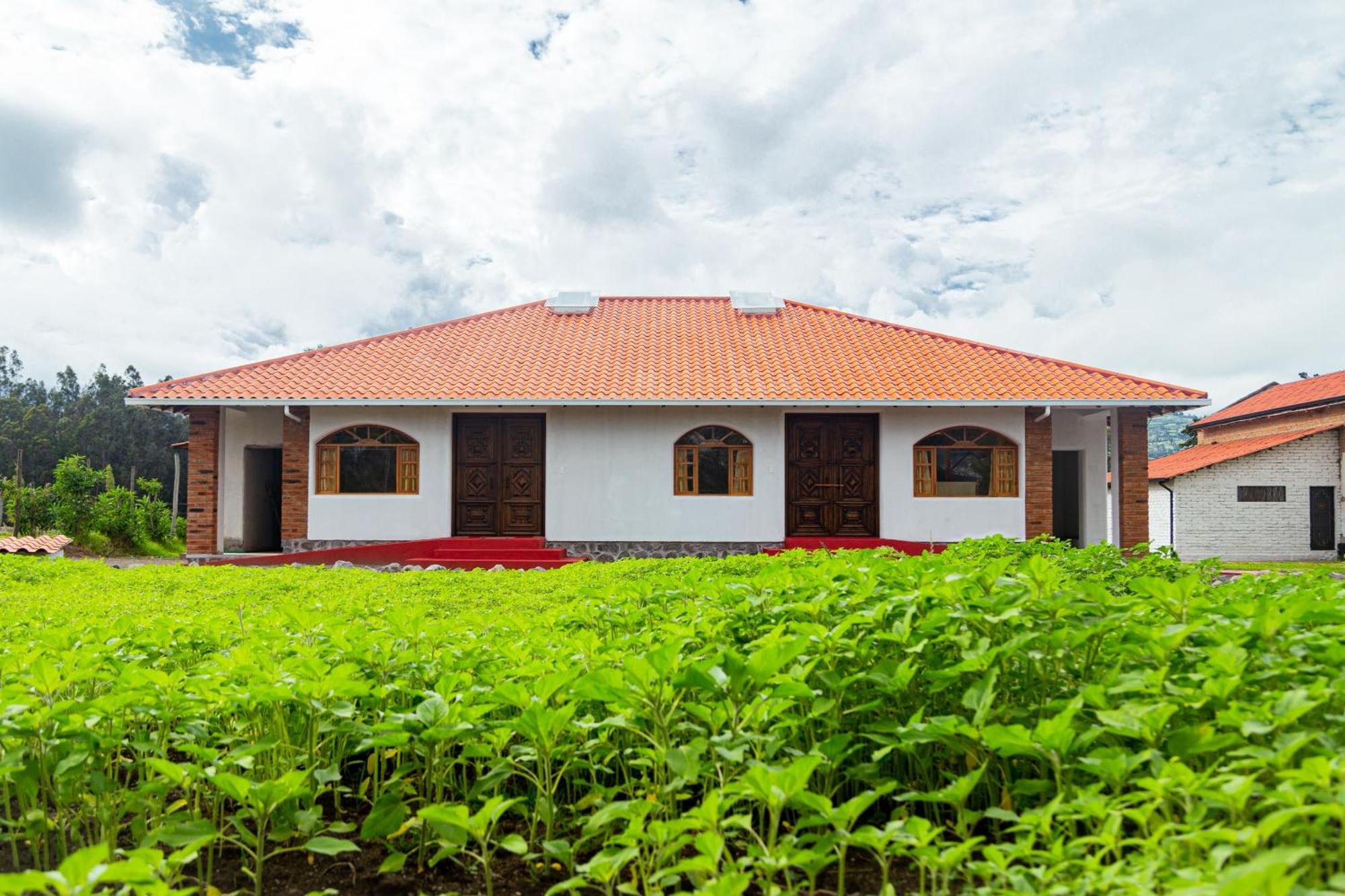 Hosteria Oro Azul Cotacachi Exterior foto